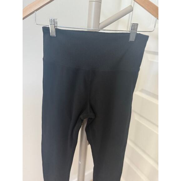 ALO YOGA High-Waist Alosoft Lounge Legging Black Size Medium - Picture 9 of 9